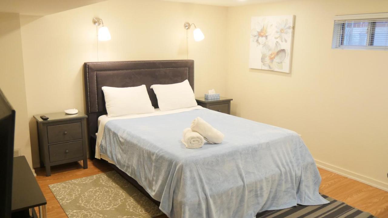 Richview Gardens Apartment Торонто Экстерьер фото